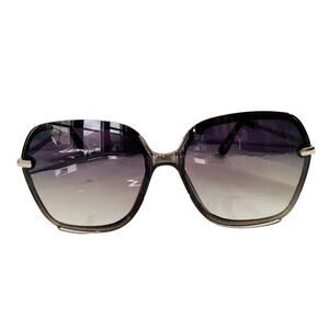 ?️?️GUC Nanette Lepore Tortoise Shell Sunglasses?️?️ Nanette Lepore | Accessories | Nanette Lepore Oversized  main image 3